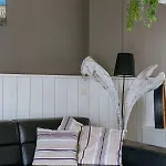 Casiola - Cosy Two Bedroom In Apartment *