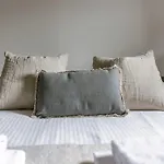 Casiola - Cosy Two Bedroom In Apartment