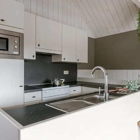 Casiola - Cosy Two Bedroom In