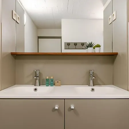 Apartment Casiola - Cosy Two Bedroom In